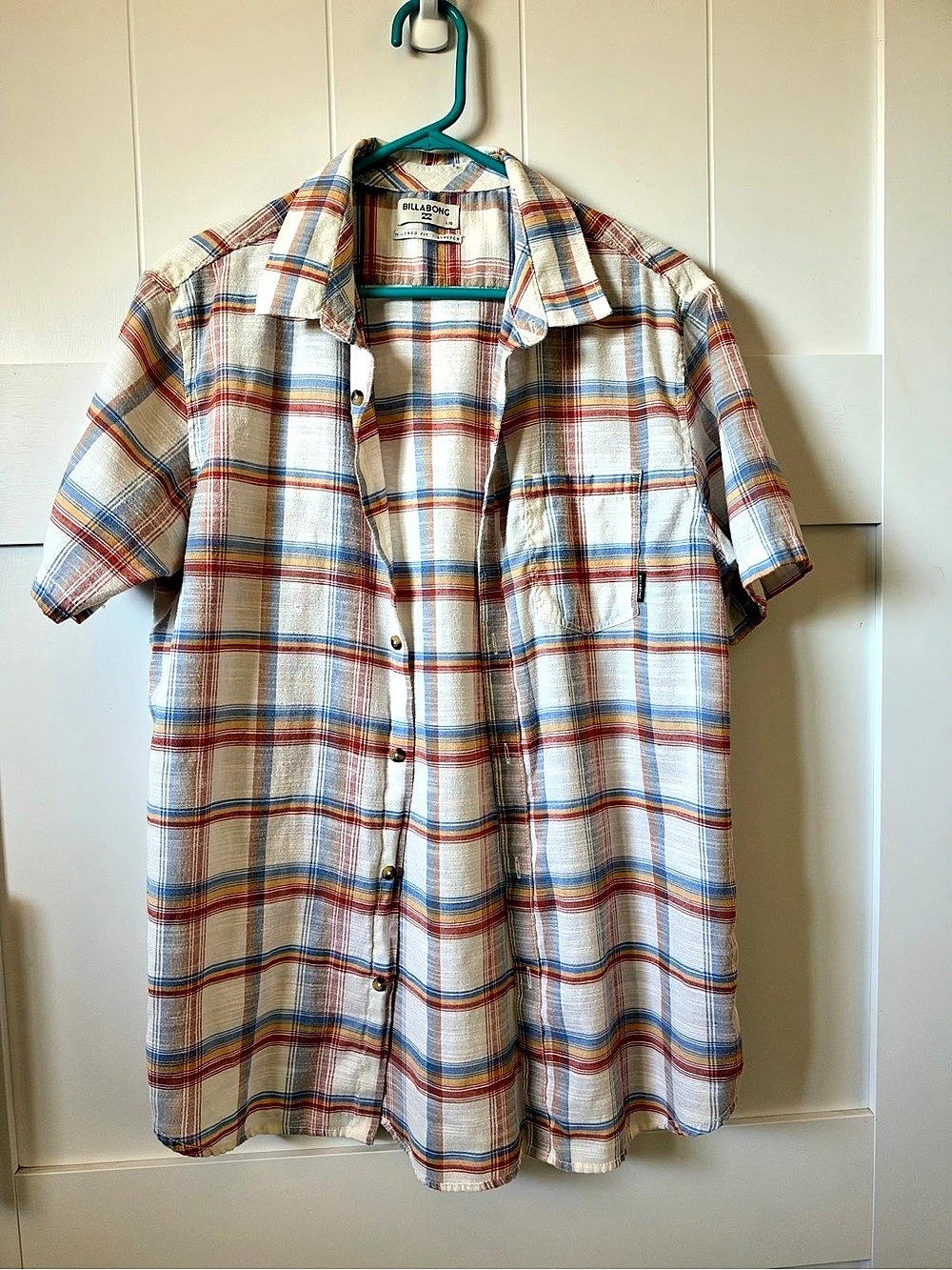 Billabong Plaid Short Sleeve Shirt in White & Blue Size Large